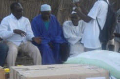 Sédhiou : Don de vivre et de vêtements,orphan children assiste les sinistrés d’un incendie à Bari