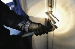 Insécurité : Un enseignant agressé, sa case incendiée à Mampatim (Kolda)