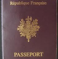 Faux Papiers : Il décalre sa sœur morte, et vend ses papiers français