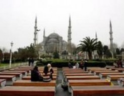 Un gay candidat au poste de maire en Turquie, une première