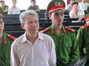 Un blogueur de 65 ans condamné à 15 ans de prison au Vietnam
