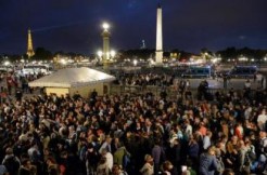 Mariage homosexuel: « veille » de centaines d’opposants à la Concorde