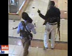 Nouvelles images de la fusillade de Nairobi : entre 4 et 6 assaillants très calmes