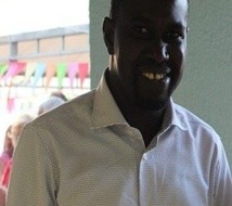 Ngèye Loum révele : « Pendant que Dakar était frappé par une pénurie d’eau, Macky Sall massifiait son parti »