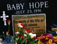 Le corps de Baby Hope, une fillette de 4 ans, identifié: son meurtrier arrêté 22 ans après les faits