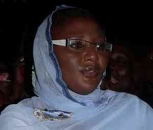 Mame Khary Mbacké une « nanditée » politique qui réussit un coup drible médiatique à Moustapha Diakhaté