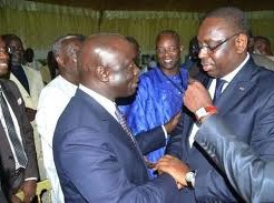 Antagonisme entre Rewmi d’Idrissa Seck, et le BBY écran APR de Macky Sall: une chasse croisée en terrain ennemi !