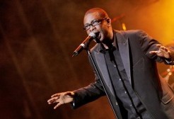 Pourquoi Youssou Ndour organise ce soir un « Grand Bal »