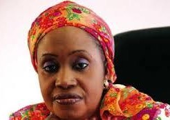 Me Nafissatou Cissé propose à Aissatou Diop Fall (à la recherche d’un mari) ses clients !