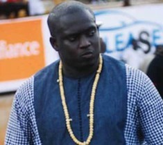 Aziz Ndiaye recule face aux critiques à l’annonce du combat Rocky Balboa / Balla Gaye 2, au plus grand bonheur de Bombardier