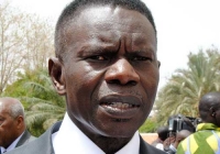 Hhausse des factures d’eau: Pape Diouf renvoie la copie à Macky