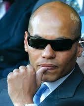 Les avocats de Karim Wade ne s’entendent plus, surtout sur le refus de déférer aux convocations de la Crei