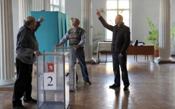 Ukraine: le vote sur le rattachement de la Crimée à la Russie commence aujourd’hui
