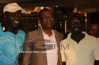 Photos- Youssou Ndour est arrivé à Conakry hier!
