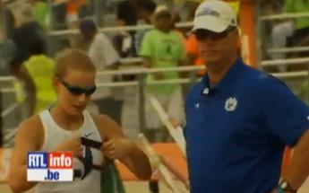 [vidéo] Texas/États-Unis:  Charlotte, une athlète aveugle saute à la perche, regardez