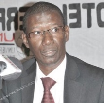 Le (Saes) fustige les méthodes cavalières de Mary Teuw Niane