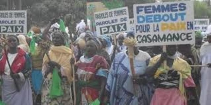 Crise Casamance : Annoncées par les « Saltigués » comme leviers de la paix, les femmes «sérères» à la rencontre de leurs sœurs « diolas »