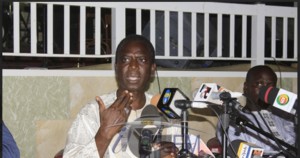 Thione Seck : « Maintenant, c’est la guerre entre Youssou Ndour et moi »