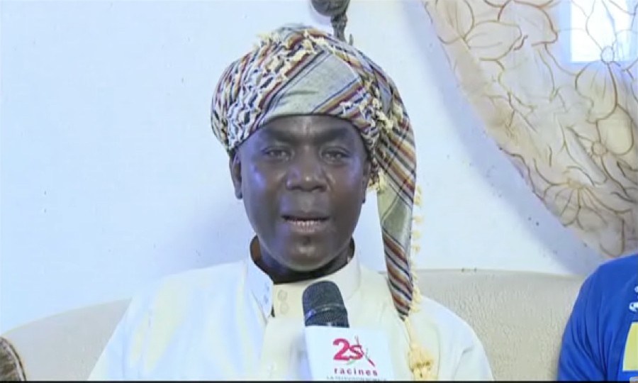 Bécaye Mbaye en a marre de Y’en a marre : « Arrêtez de vous prendre comme Ché Guévara » !