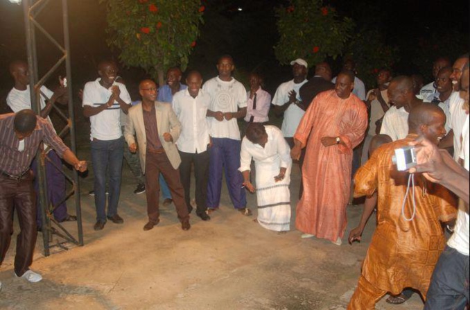 Macky Sall : » Eh oui. Je danse le wango et le yéla »