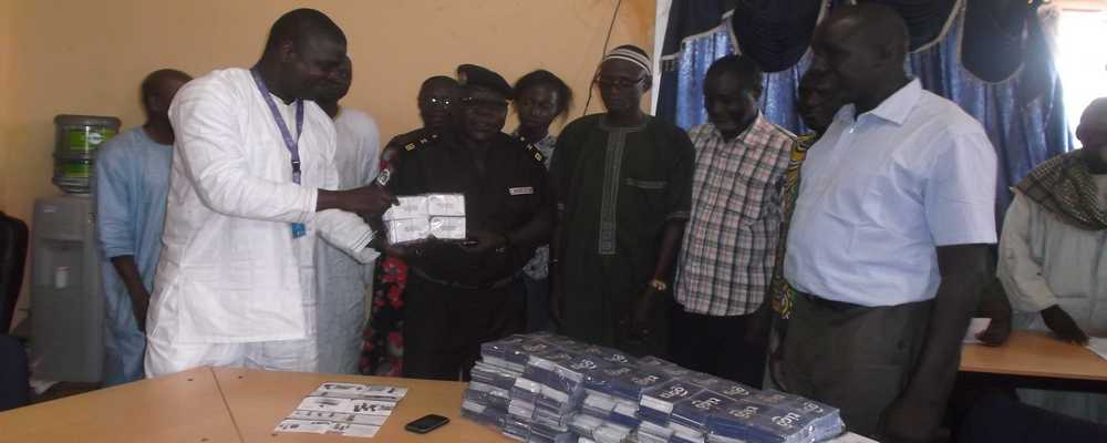 LUTTE CONTRE EBOLA : Tigo offre 5 000 flyers à la Région Médicale de Kolda