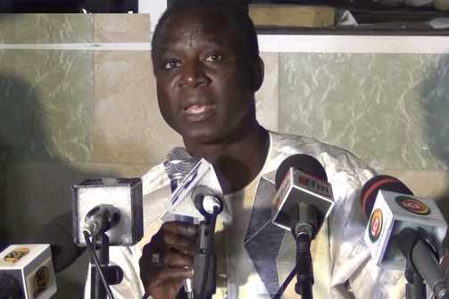 Thione Seck nie tout n bloc : « Je n’ai jamais déclaré la guerre à Youssou Ndour »