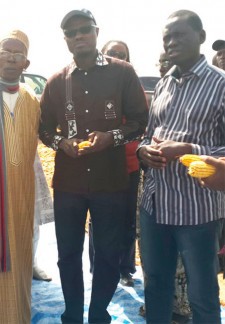 Serigne Mboup le patron du Groupe Ccbm accompagne le Prodac à Sédhiou