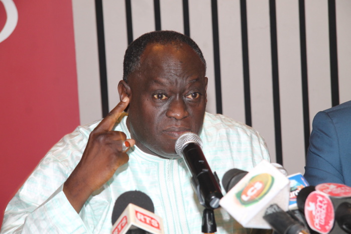 Le Barreau de Dakar suspend Me El Hadji Diouf pour six mois