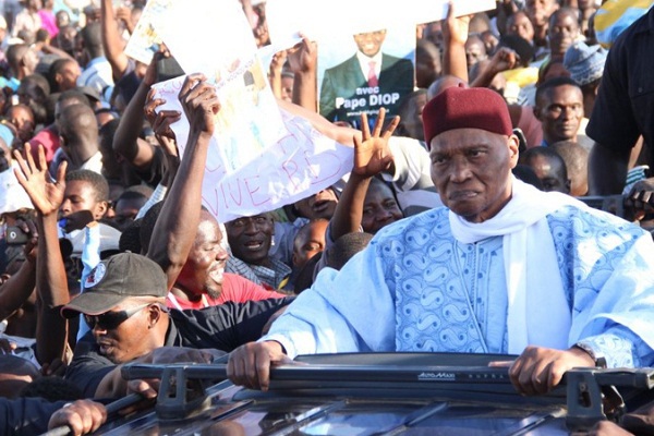 Ujtl réitére son soutien à Me Wade maintenu à la tête du PDS