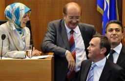 Parlement Bruxelle: « Il n’y a aucun reproche à faire quant à la qualité du travail parlementaire de Mme Ozdemir… »