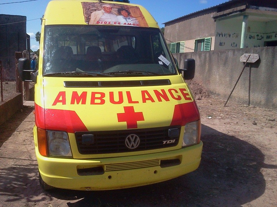 Don d’une ambulance d’un coût de 7 millions au poste de santé de Paroumba
