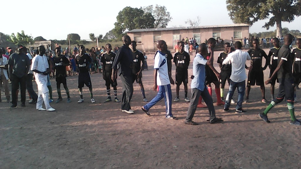 Tournoi de la fraternité 5 ème édition: l’ASC Kawral de Saré HOGO corrige sévèrement en finale l’ASC Kawral de yéricoye sur le score de 4 buts à 1