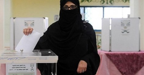 Inédit – Arabie saoudite: au moins neuf femmes élues aux élections municipales