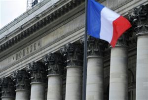 Bourse de Paris: Le recul des cours du pétrole entraîne sa chute…