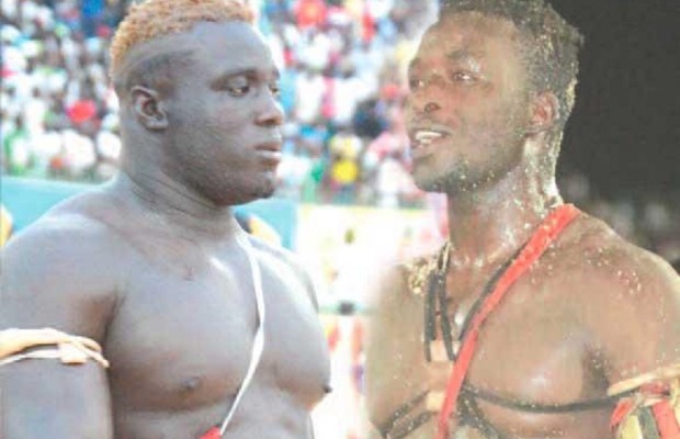 Sa Thiès menace de corriger Siteu avant de le plaquer au sol !