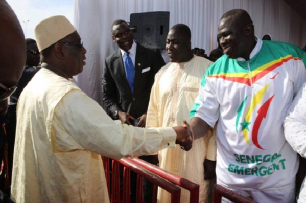 Macky Sall à Demba Diop pour assister au Combat Yékini-Lac 2 ?