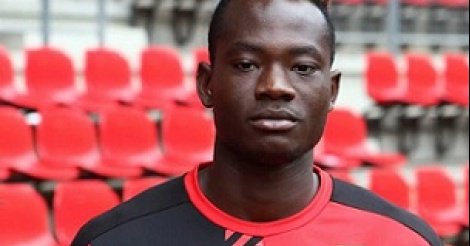 Foot: Séga Coulibaly signe son premier contrat professionnel à Rennes