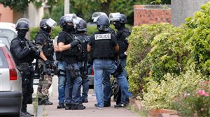 Prêtre tué en France: le 2ème terroriste serait Abdelkrime Petitjean, 19 ans, originaire de Savoie