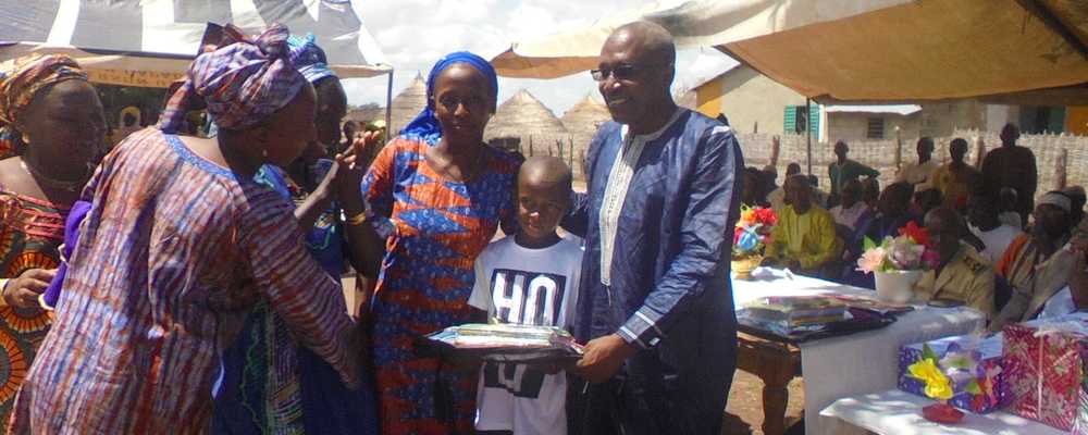 KOLDA : Le GIE Pinal récompense les meilleurs élèves de Témento Samba