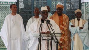 Levée du corps de Me Mbaye Jacques Diop – Macky Sall : « Le Sénégal a perdu un grand homme »