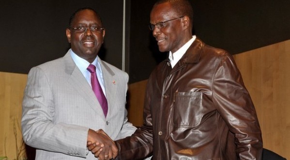 Affaire Pétro-Tim : Les jeunes socialistes exige la séparation entre Ousmane Tanor Dieng et Macky Sall