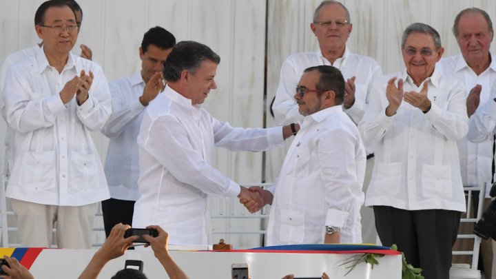 colombie-laccord-de-paix-signe-avec-les-farc