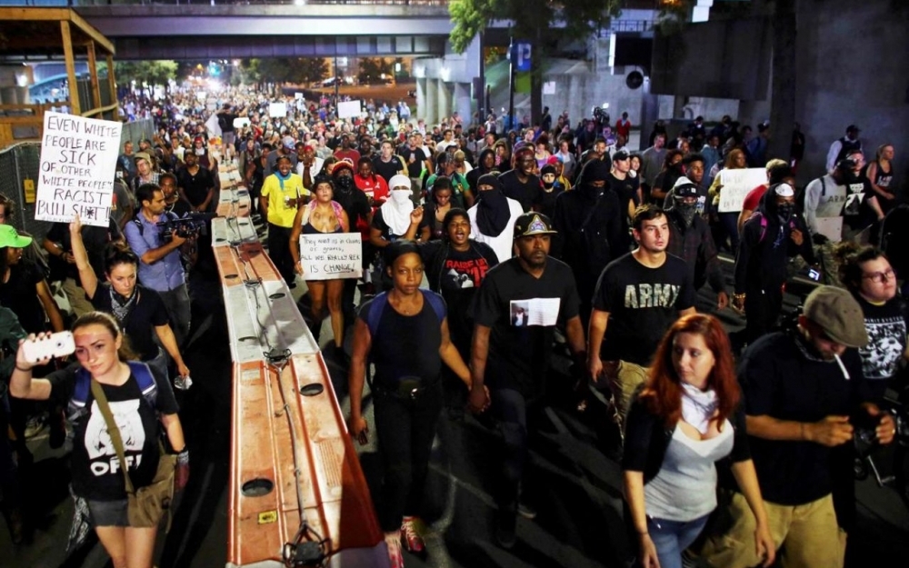 Etats-Unis : levée du couvre-feu à Charlotte