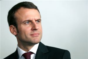 Macron doit annoncer à Bobigny sa candidature à la présidentielle