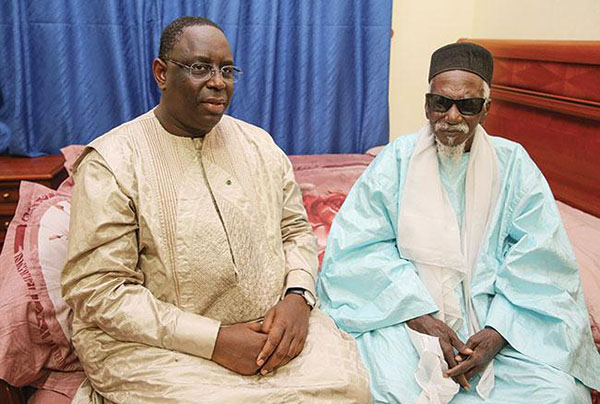 Touba – Pose de la première pierre d’un hôpital de niveau 3 par Macky SALL