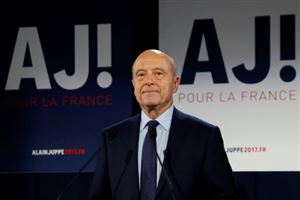 Primaire : Juppé félicite Fillon pour « sa large victoire » et lui apporte son « soutien » pour 2017