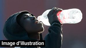 Zimbabwe écrasé par la sécheresse: l’eau potable fait l’objet d’un commerce sans scrupule