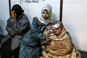 Syrie: l’armée bombarde près de Damas avant les négociations