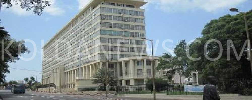 De l’administration coloniale vers une Administration démocratique et NTIC au Sénégal