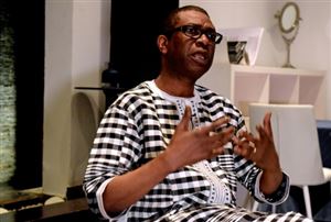Youssou Ndour combat le paludisme pour combattre la pauvreté